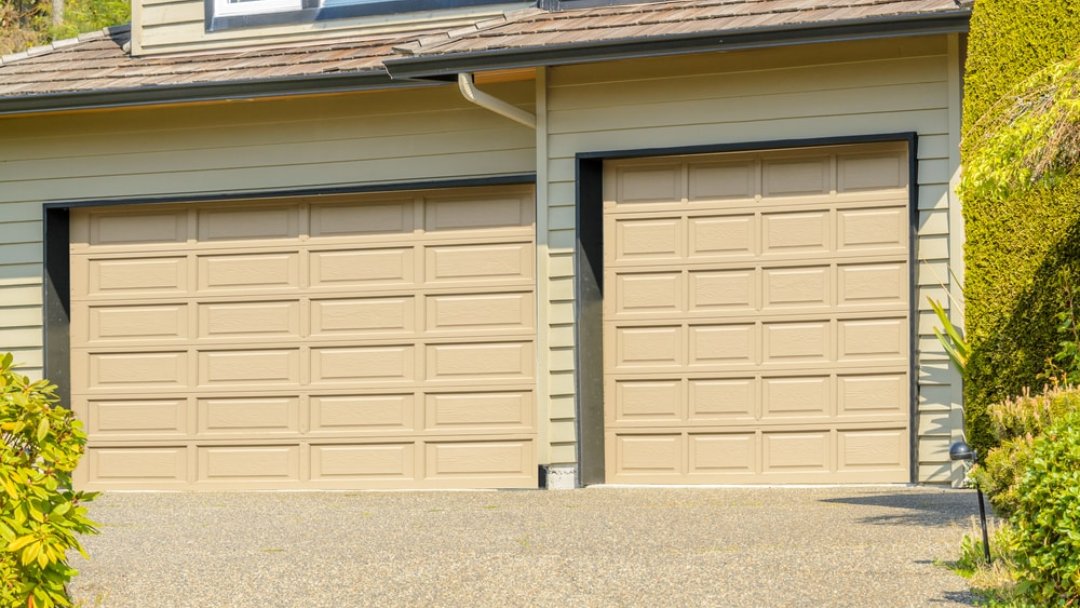 Garage Door Repairs in Pensacola