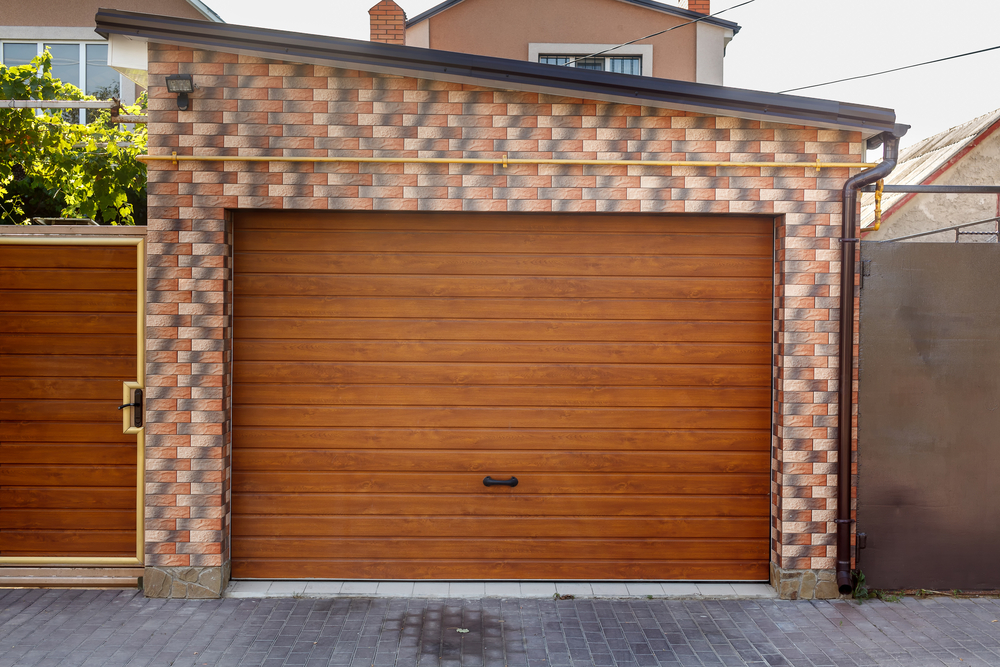 Garage door Repairs in Pensacola