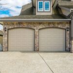 Garage door Repairs in Pensacola